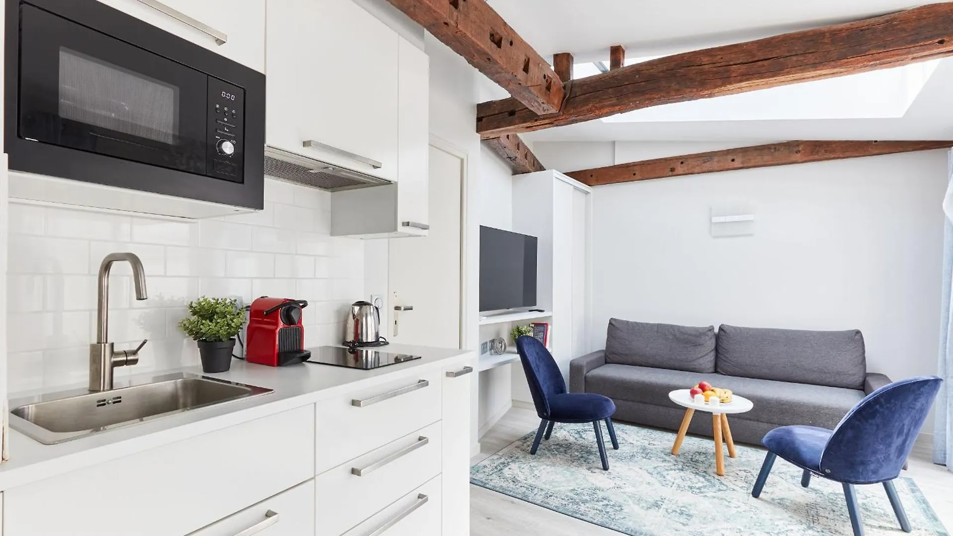 شقة Jardin Du Luxembourg With Balcony - Cityapartmentstay باريس فرنسا