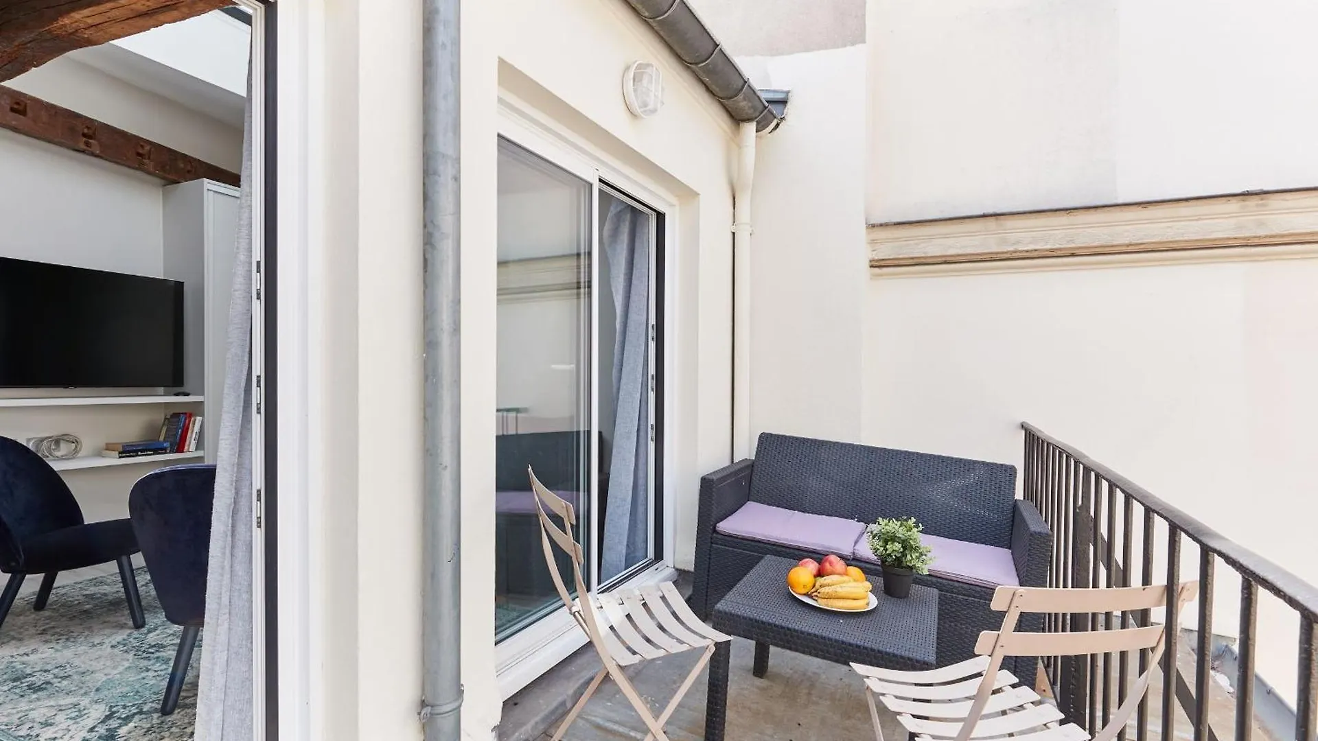 Jardin Du Luxembourg With Balcony - Cityapartmentstay Paris 0*,  Frankrike